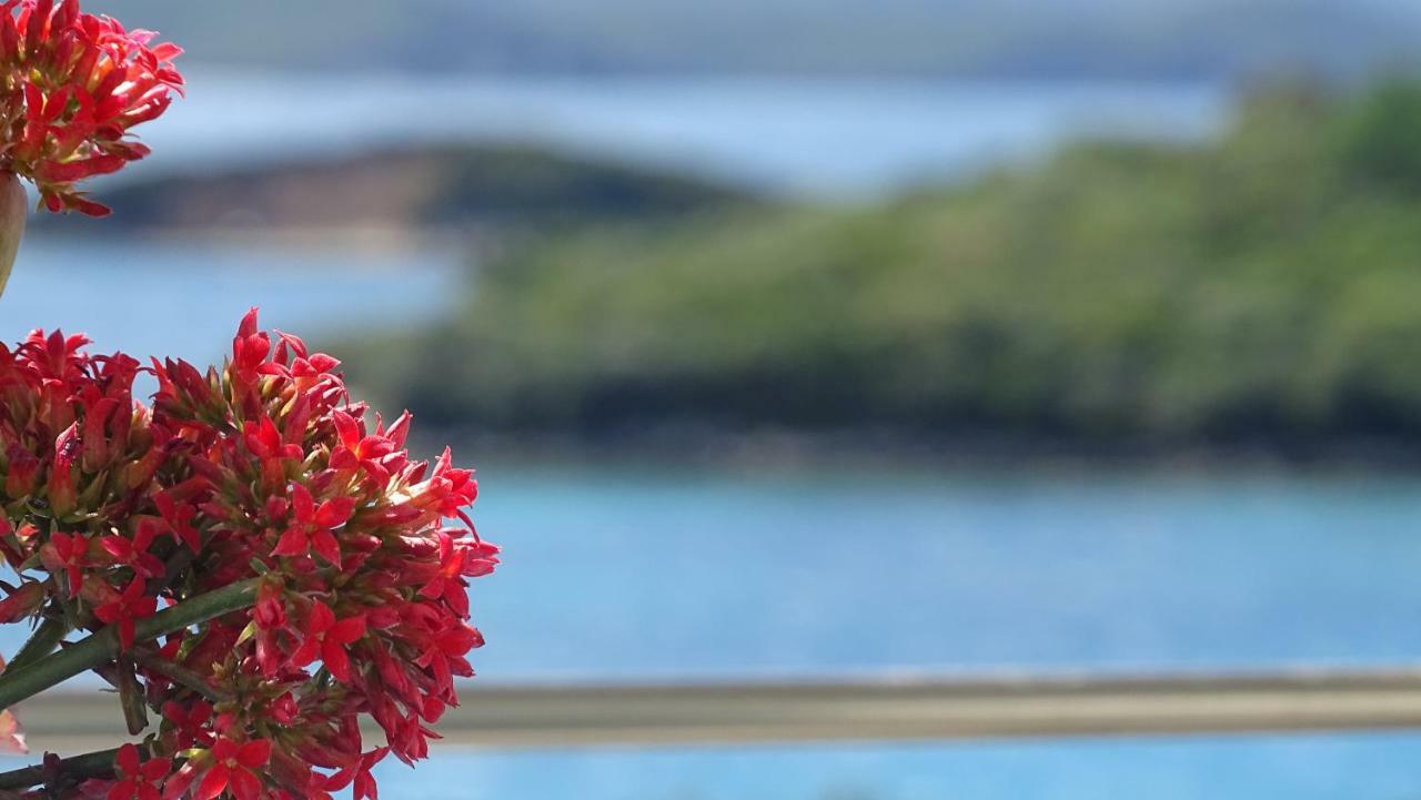 Hotel Queen Margaret Seaside Ksamil Exterior photo